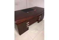 THANH LÝ BÀN LÀM VIỆC GIÁM ĐỐC 1m8 CAO CẤP